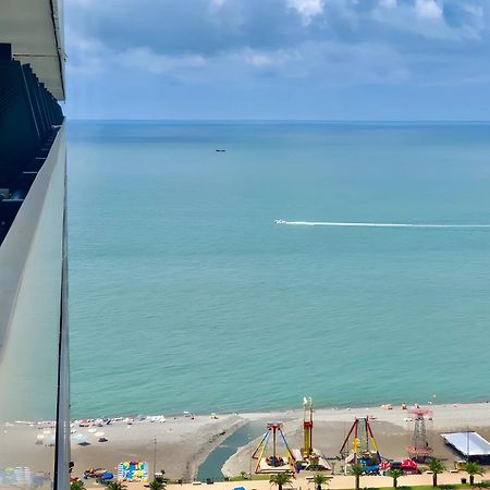 Luxury Orbi City Sea View Aparthotel Μπατούμι Εξωτερικό φωτογραφία