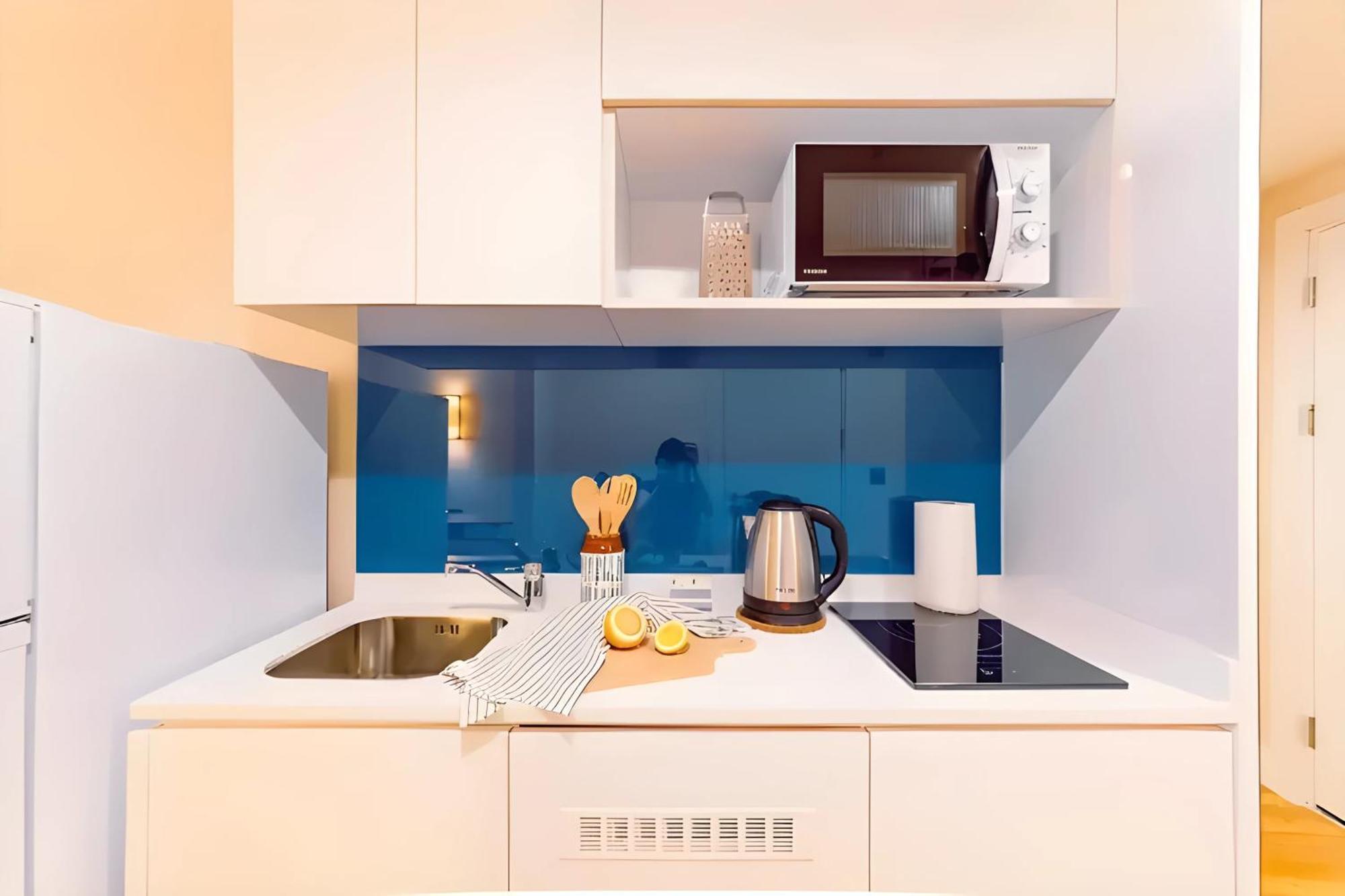 Luxury Orbi City Sea View Aparthotel Μπατούμι Εξωτερικό φωτογραφία