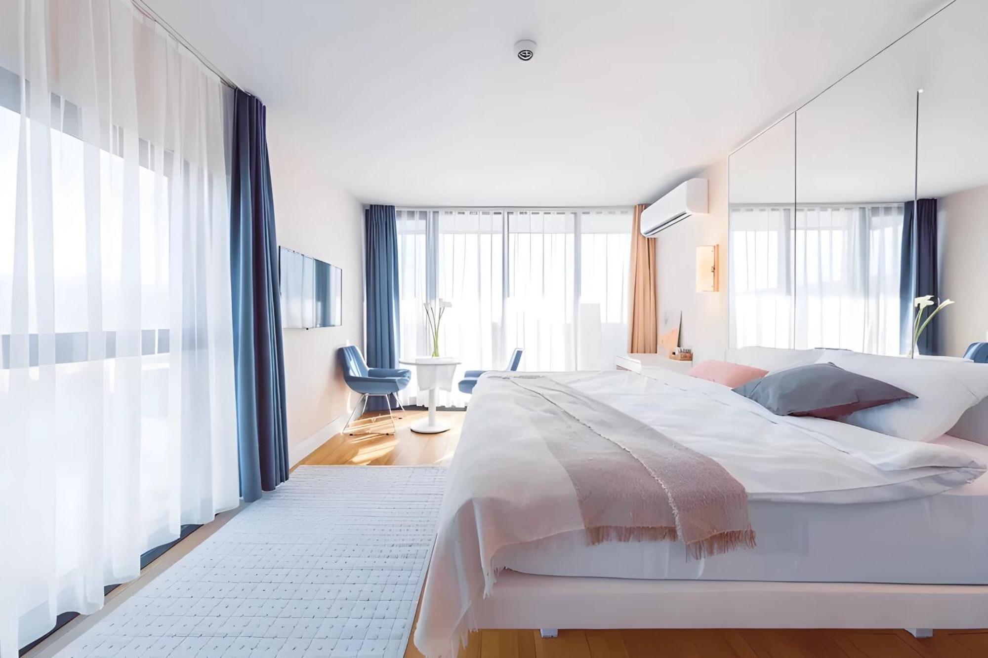 Luxury Orbi City Sea View Aparthotel Μπατούμι Εξωτερικό φωτογραφία