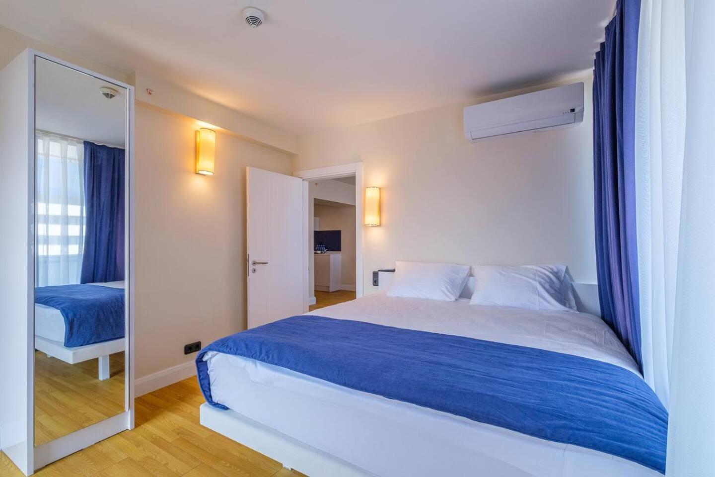 Luxury Orbi City Sea View Aparthotel Μπατούμι Εξωτερικό φωτογραφία