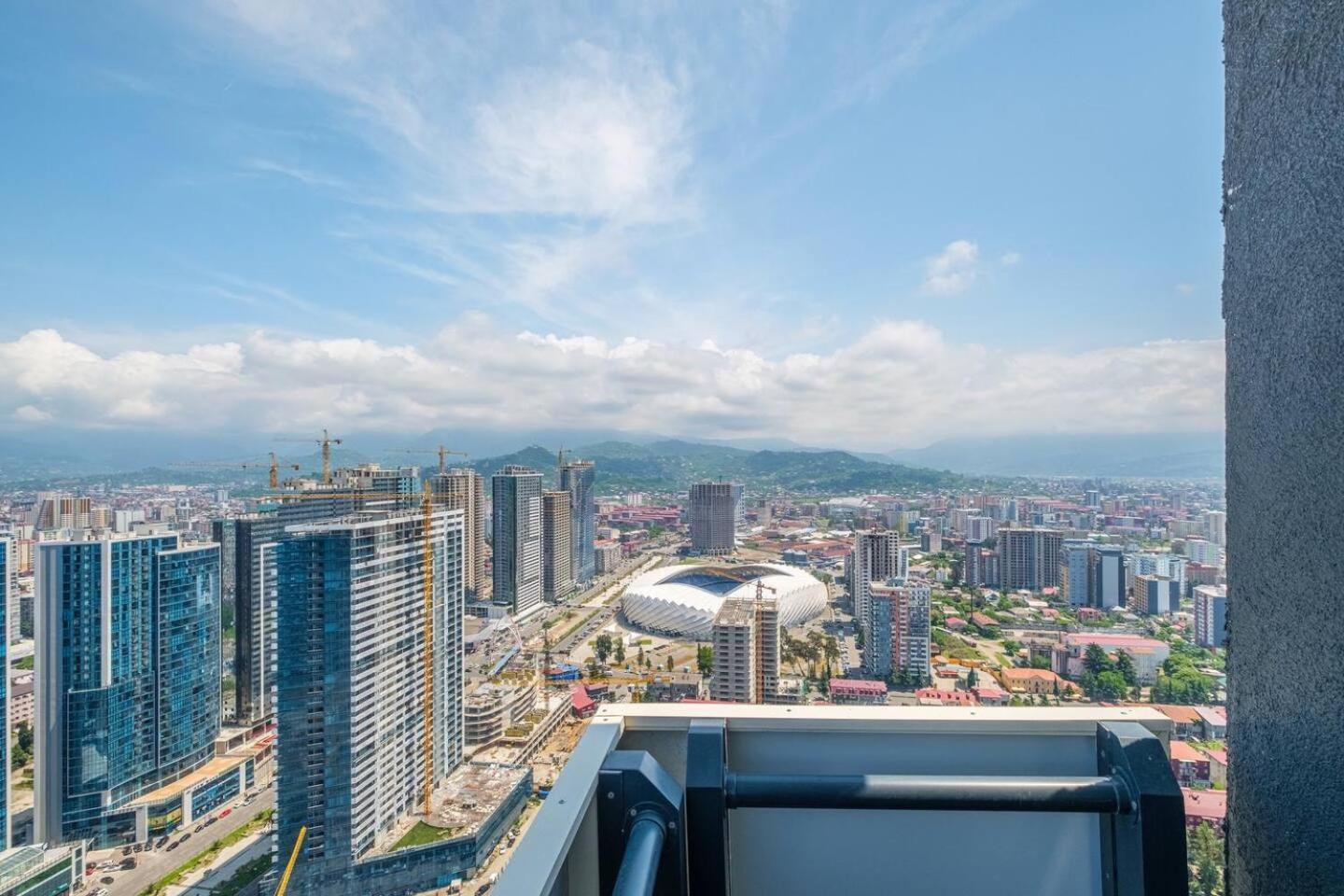 Luxury Orbi City Sea View Aparthotel Μπατούμι Εξωτερικό φωτογραφία