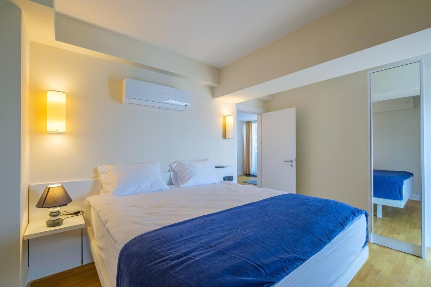 Luxury Orbi City Sea View Aparthotel Μπατούμι Εξωτερικό φωτογραφία