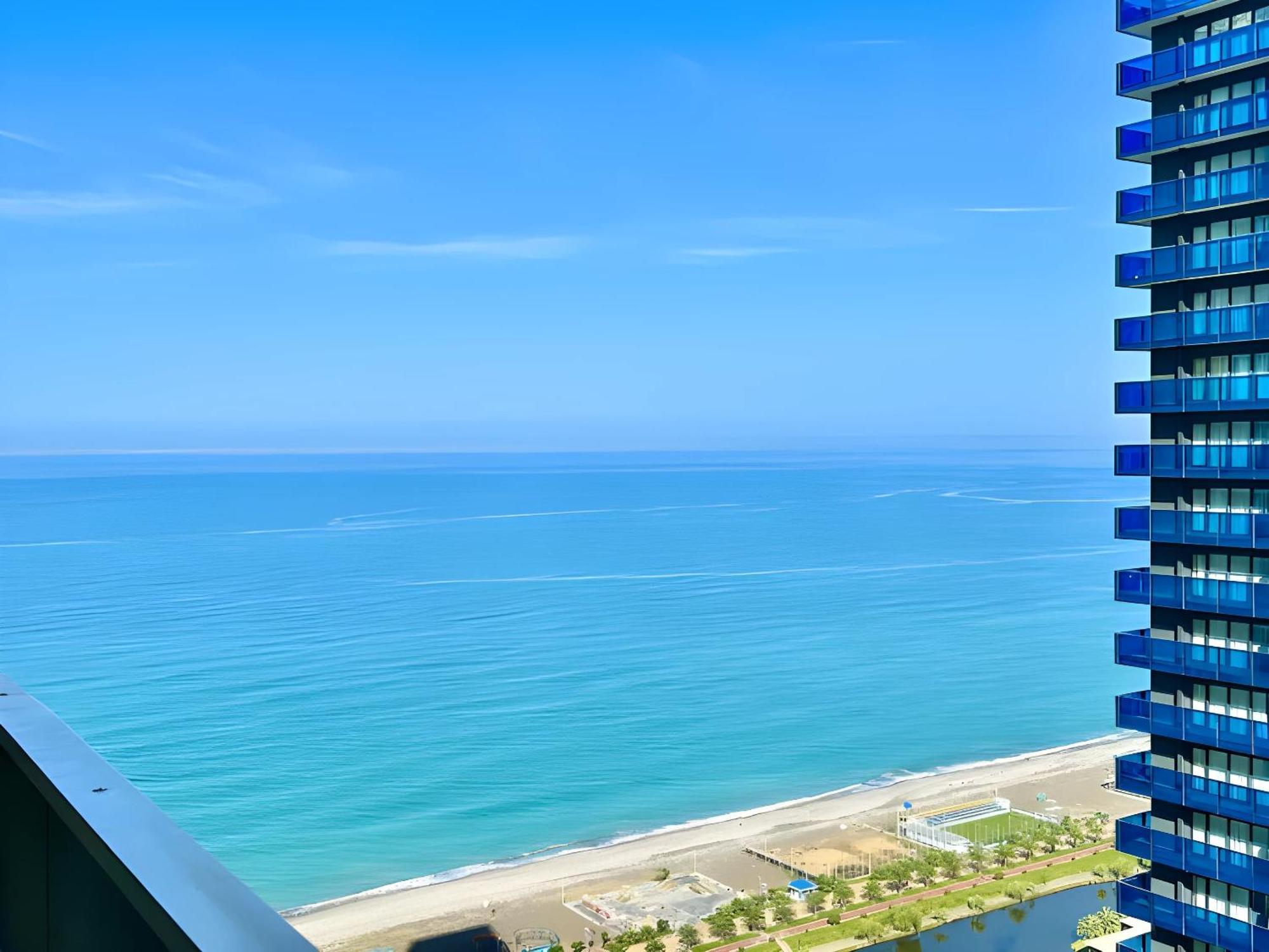 Luxury Orbi City Sea View Aparthotel Μπατούμι Εξωτερικό φωτογραφία