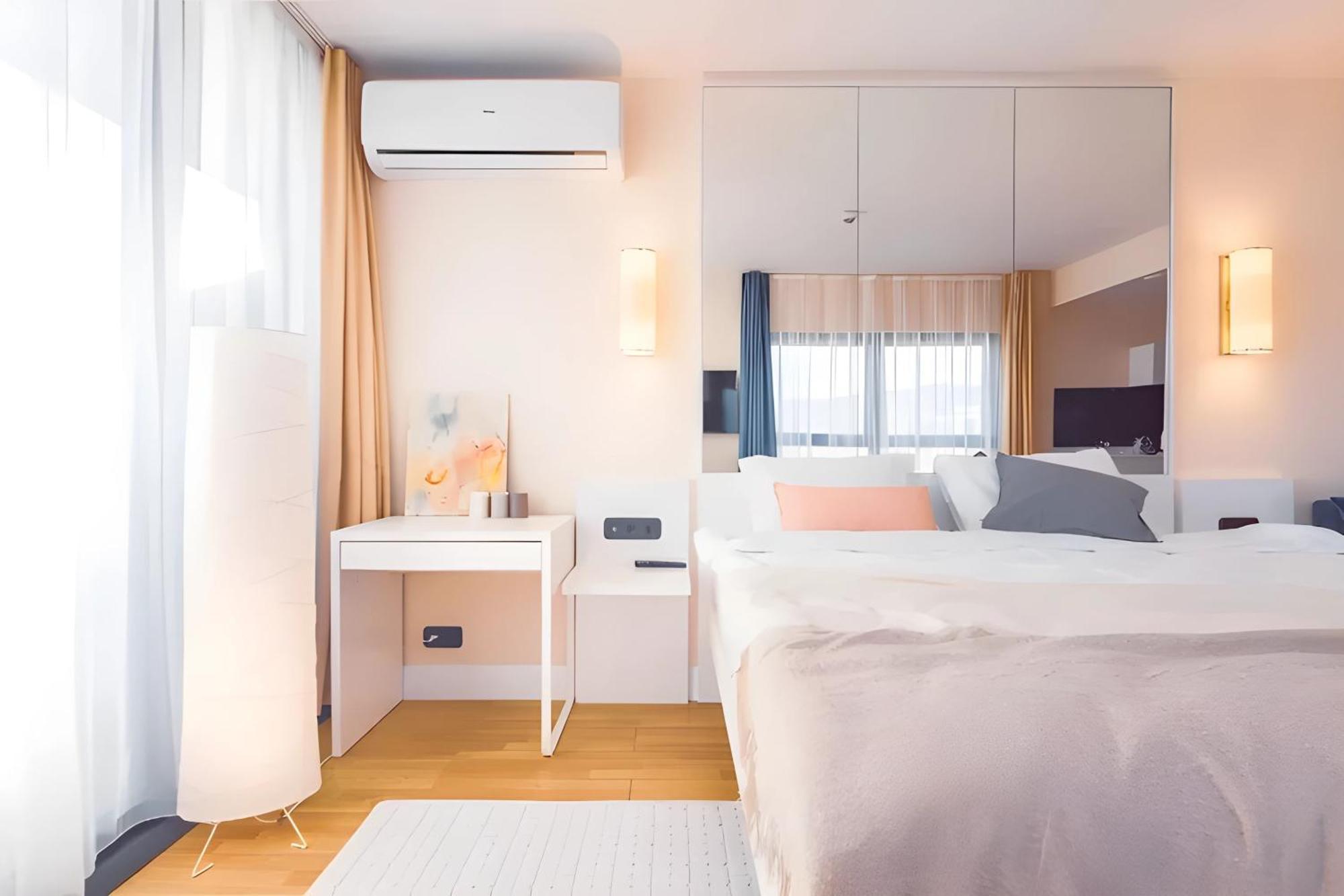 Luxury Orbi City Sea View Aparthotel Μπατούμι Εξωτερικό φωτογραφία